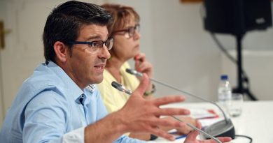 Jorge Rodríguez y Conxa García hablaron de los apoyos a desempleados