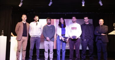 Marta López gana el concurso de diseño Casino Azul