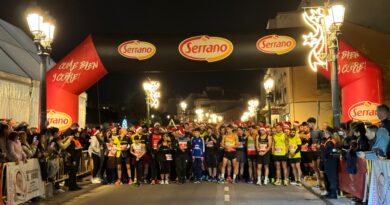 Paterna demuestra su solidaridad gracias al éxito de participación en la ya tradicional carrera San Silvestre 2024