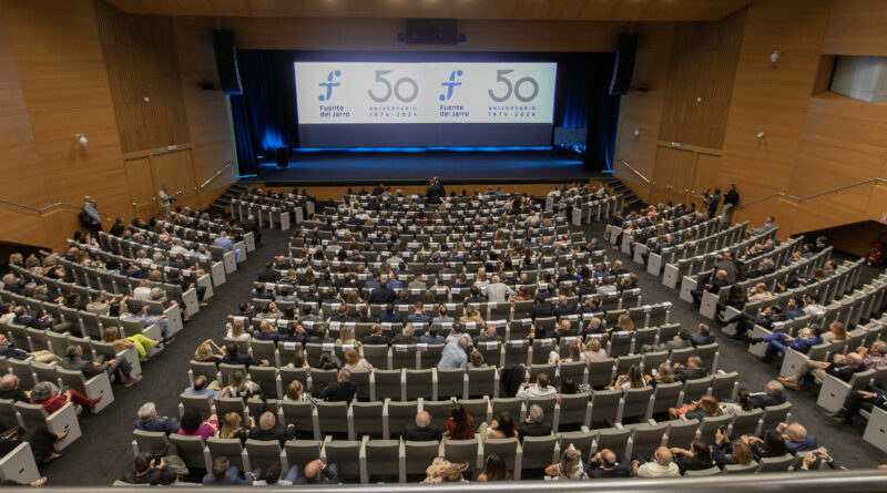 Imagen del 50 aniversario de Fuente del Jarro celebrado el pasado año en el Palacio de Congresos