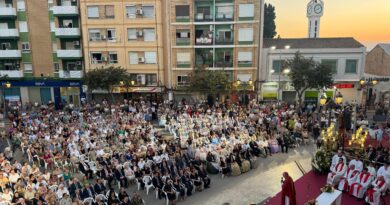 El Santísimo Cristo de la Fe recibe la propuesta de Insignia de Oro de la Villa de Paterna como muestra del cariño y devoción del pueblo
