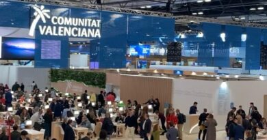 Treinta medios y cerca de 40 profesionales de AMDComVal se dan cita en Fitur para la presentación de la oferta turística de la Comunitat Valenciana 2026