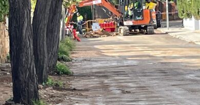 El plan de mejora de aceras en La Cañada deja fuera algunos tramos y genera quejas vecinales