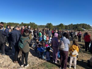 AMPAS, ecologistes i scouts han plantat 200 arbres i arbustos