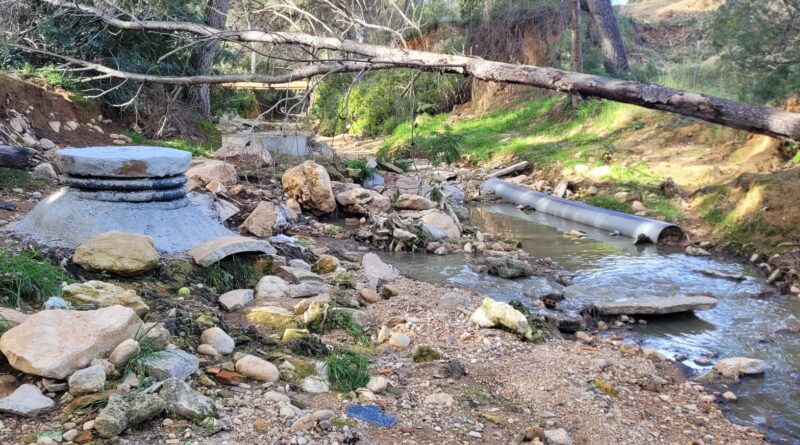 Podemos Paterna denuncia ante la CHJ el vertido de aguas fecales en el barranco de La Font y alerta de un grave riesgo sanitario en La Canyada