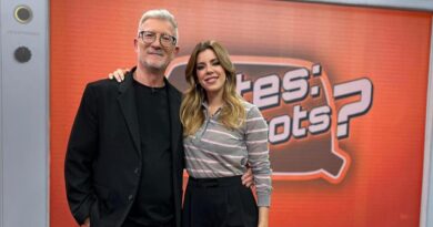 Josep-Ramon-Lluch-i-Anais-Ordonez-El-Retrovisor-A-Punt