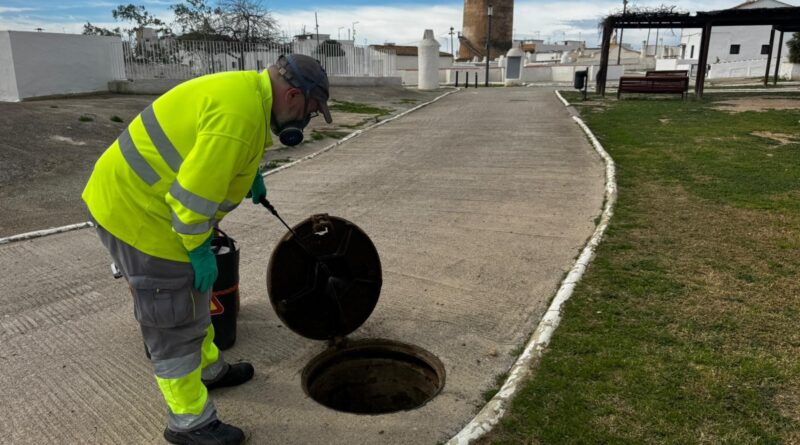 Paterna inicia la campaña de control de plagas en el alcantarillado urbano e industrial con tratamientos de desinsectación y desratización