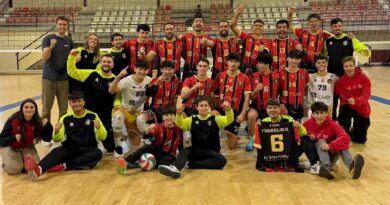 El CV Paterna Liceo hace historia con el título liguero masculino y el éxito del equipo femenino en Superliga 2