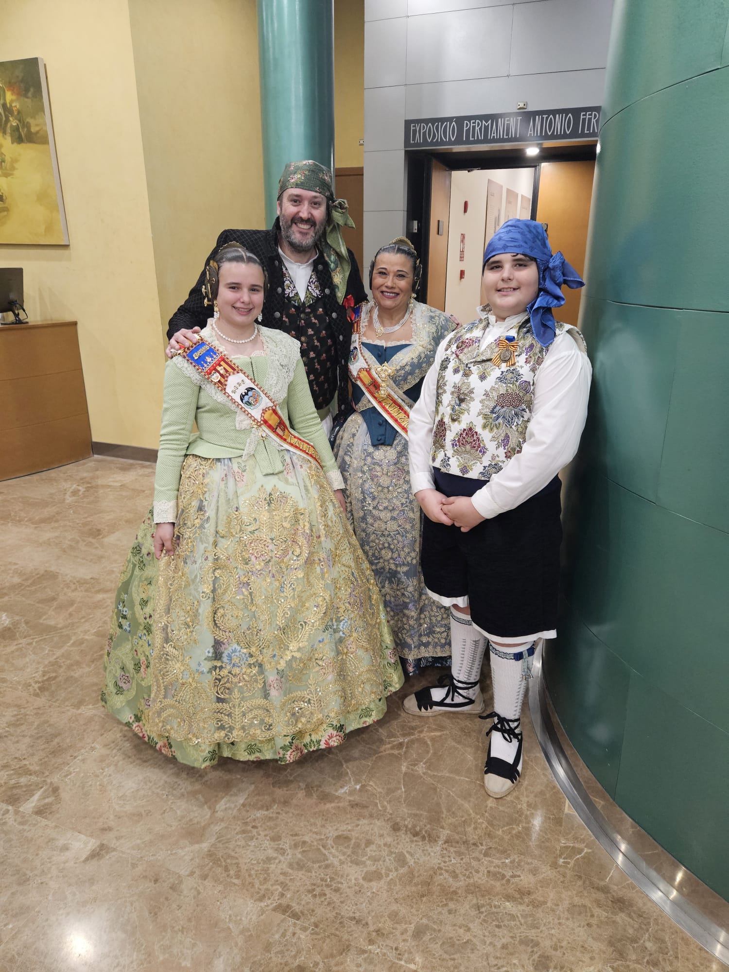 Paterna es rendix a les seues Falleres Majors 2026