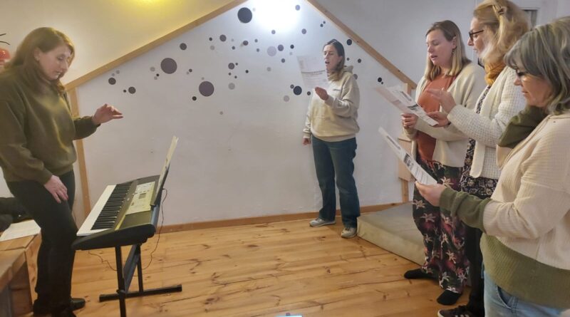 Voces de La Canyada: cómo un grupo local de canto está creando comunidad a través de la música