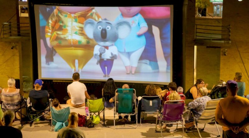 Compromís per Paterna reclama ampliar el cinema d’estiu a tots els barris del municipi