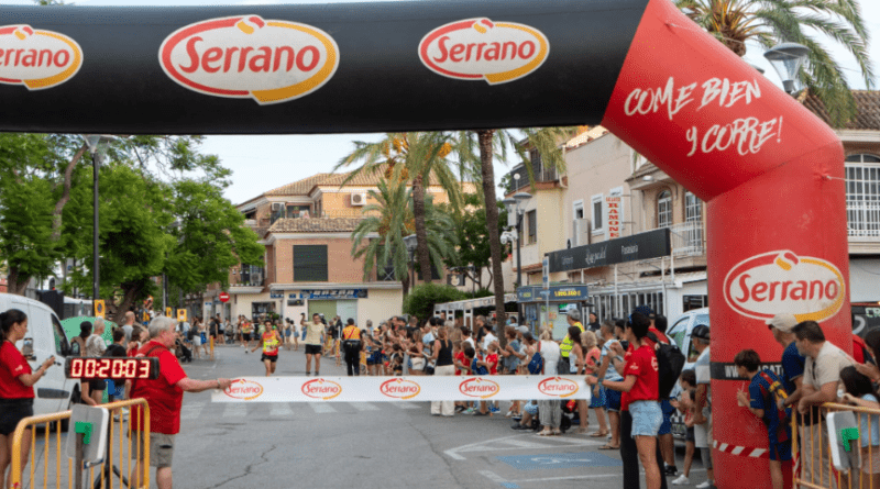 La XXIX Volta a Peu La Canyada reúne este sábado a cientos de corredores en Paterna entre deporte, fiestas y naturaleza