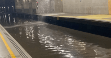 El temporal de lluvia colapsa la movilidad en Paterna con 80 l/m², el cierre de Manises y el corte de Metrovalencia