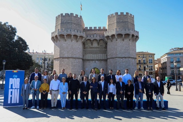 Mompó reivindica “el equipazo” del PP de la provincia de Valencia para defender los intereses valencianos en Madrid