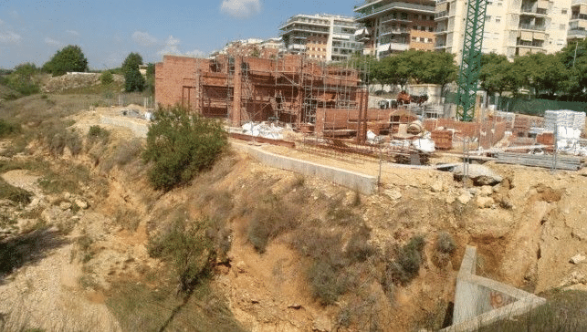 Compromís presenta alegaciones contra el proyecto urbanístico de Montesori en Paterna