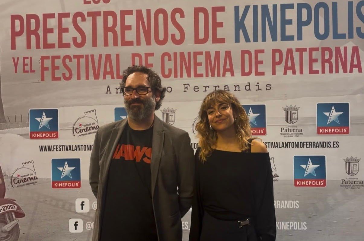 Llega a Valencia "La maleta", una comedia de acción en la era de las aplicaciones de citas